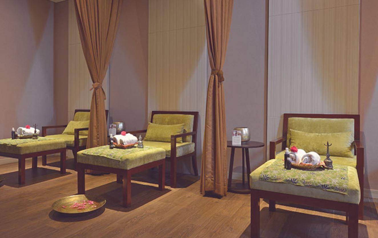 Fox Hotel Пеканбару Экстерьер фото