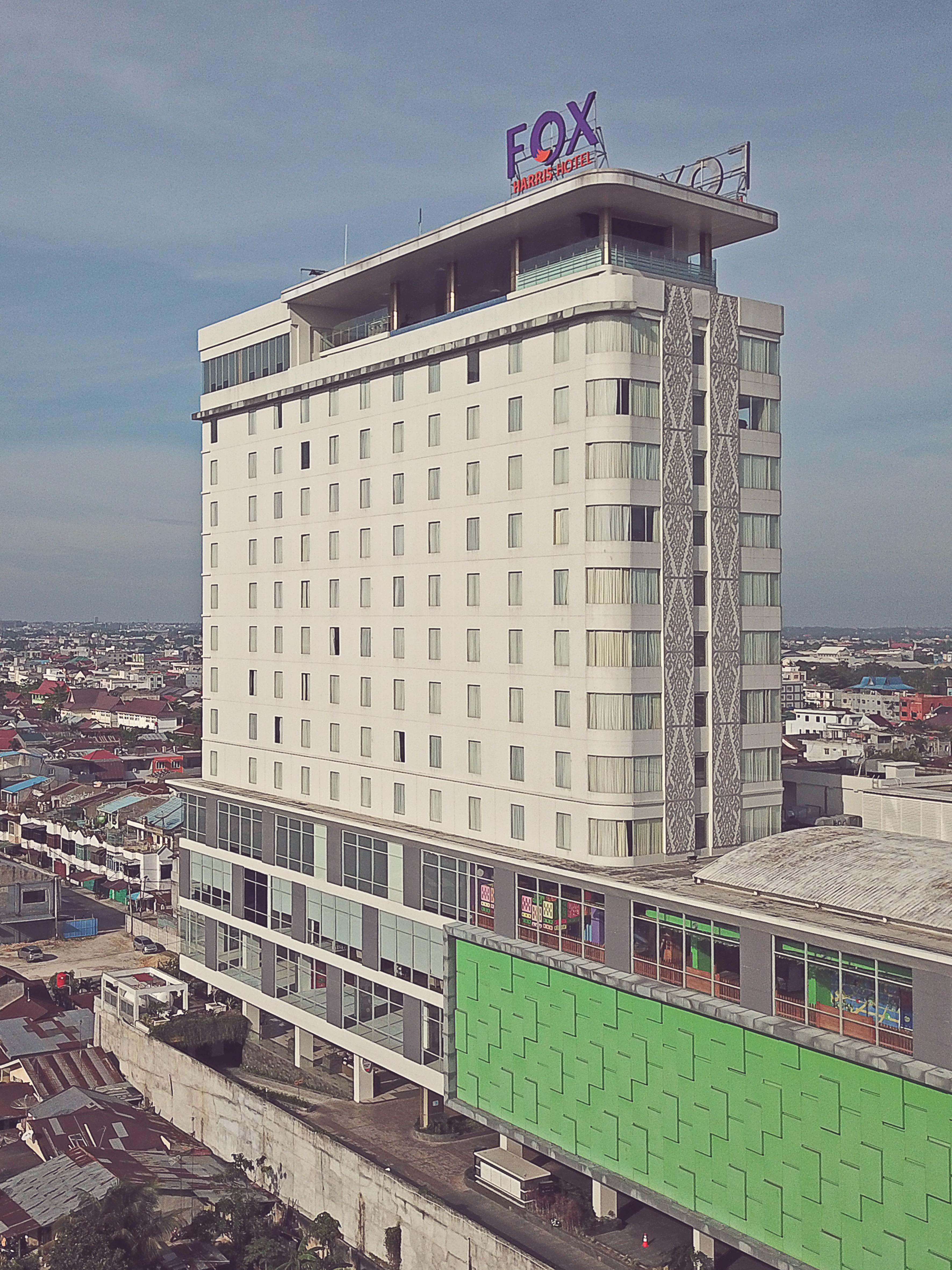 Fox Hotel Пеканбару Экстерьер фото