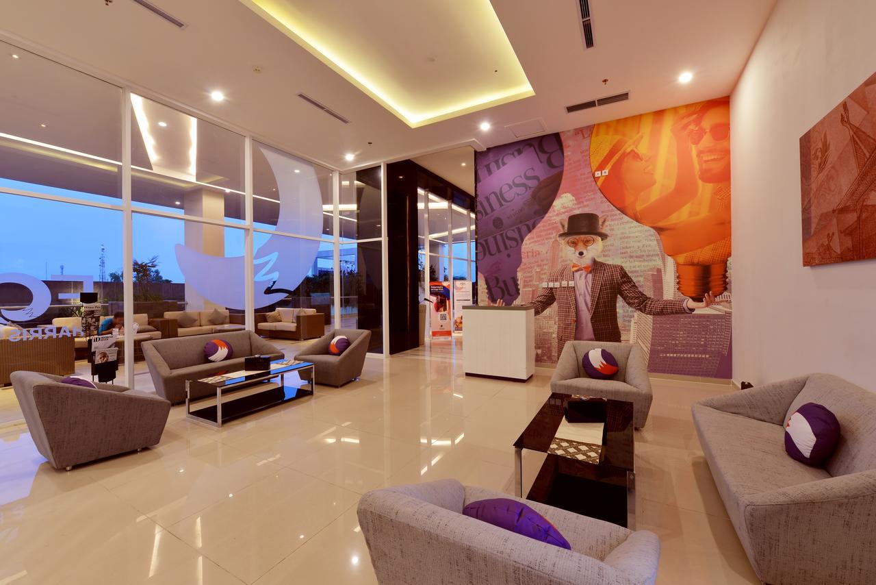 Fox Hotel Пеканбару Экстерьер фото