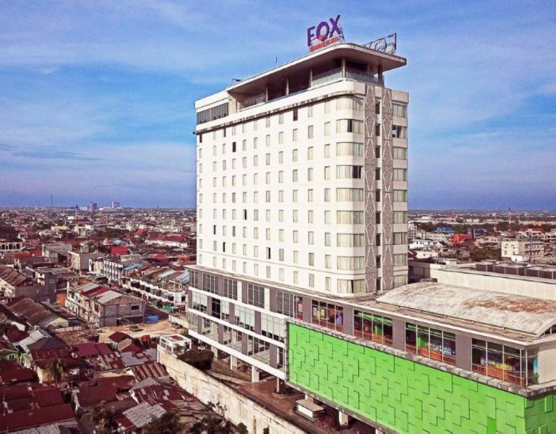 Fox Hotel Пеканбару Экстерьер фото